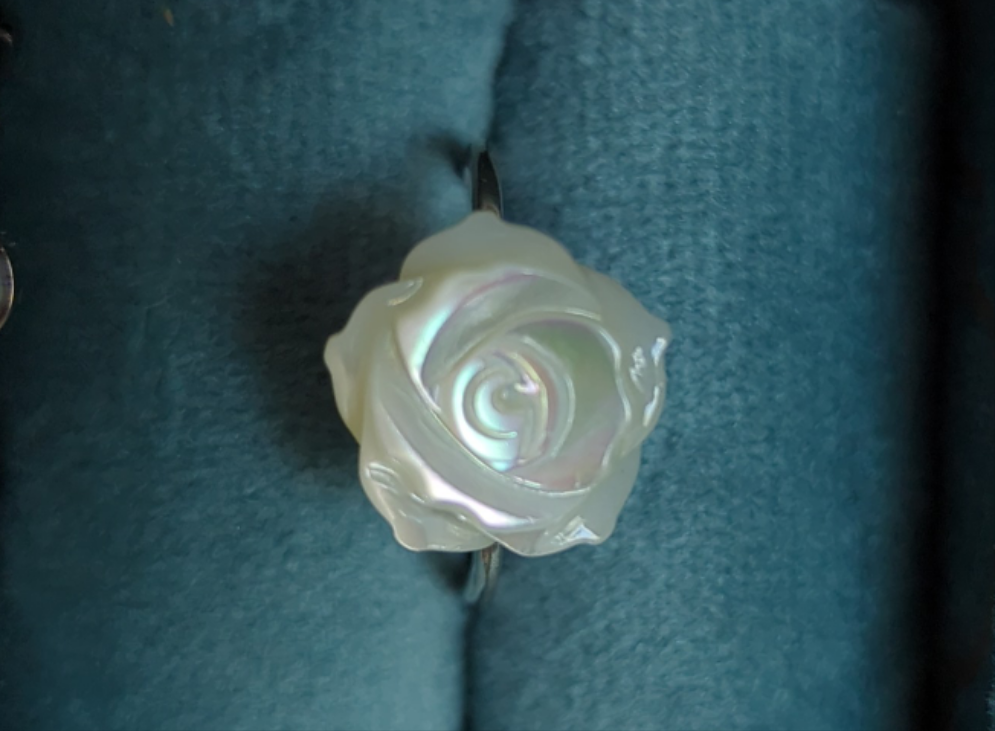 Shell rose silver ring