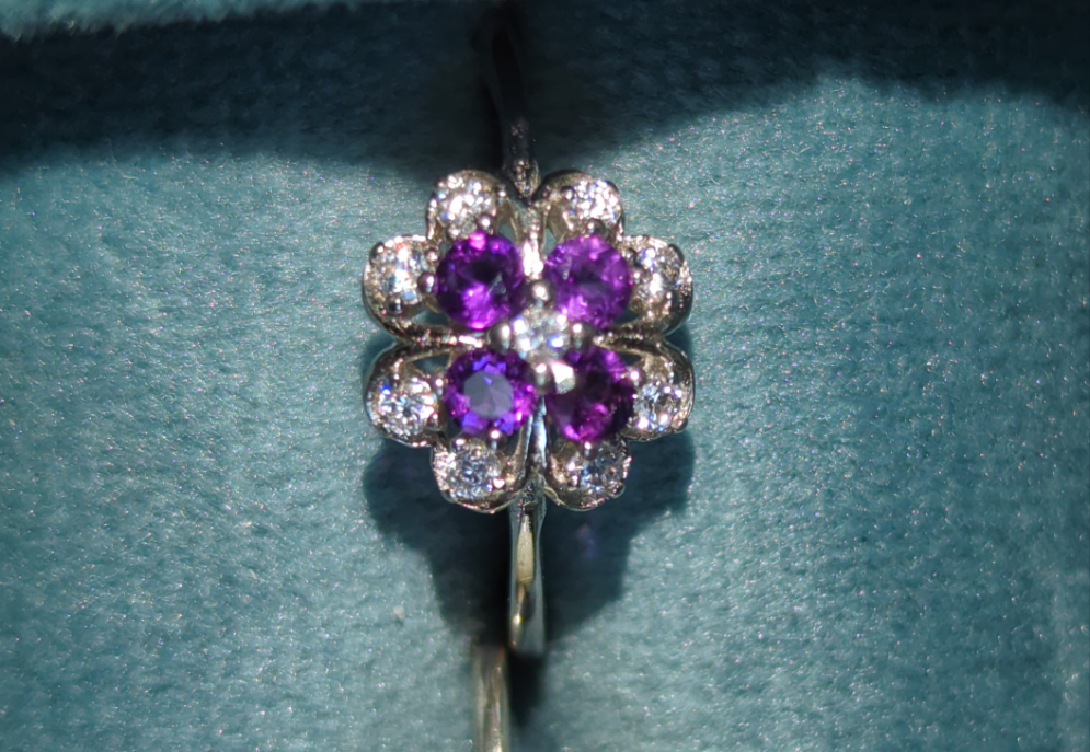 Silver amethyst ring